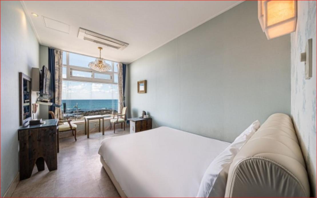 Hotel White House Jeju Exterior photo